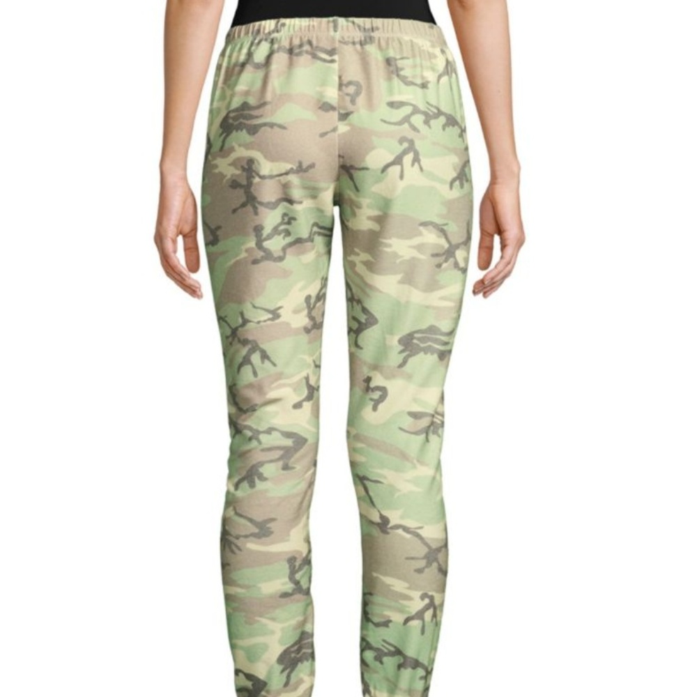 Wildfox Camo Print Knox Pants, NWT - Picture 3 of 3